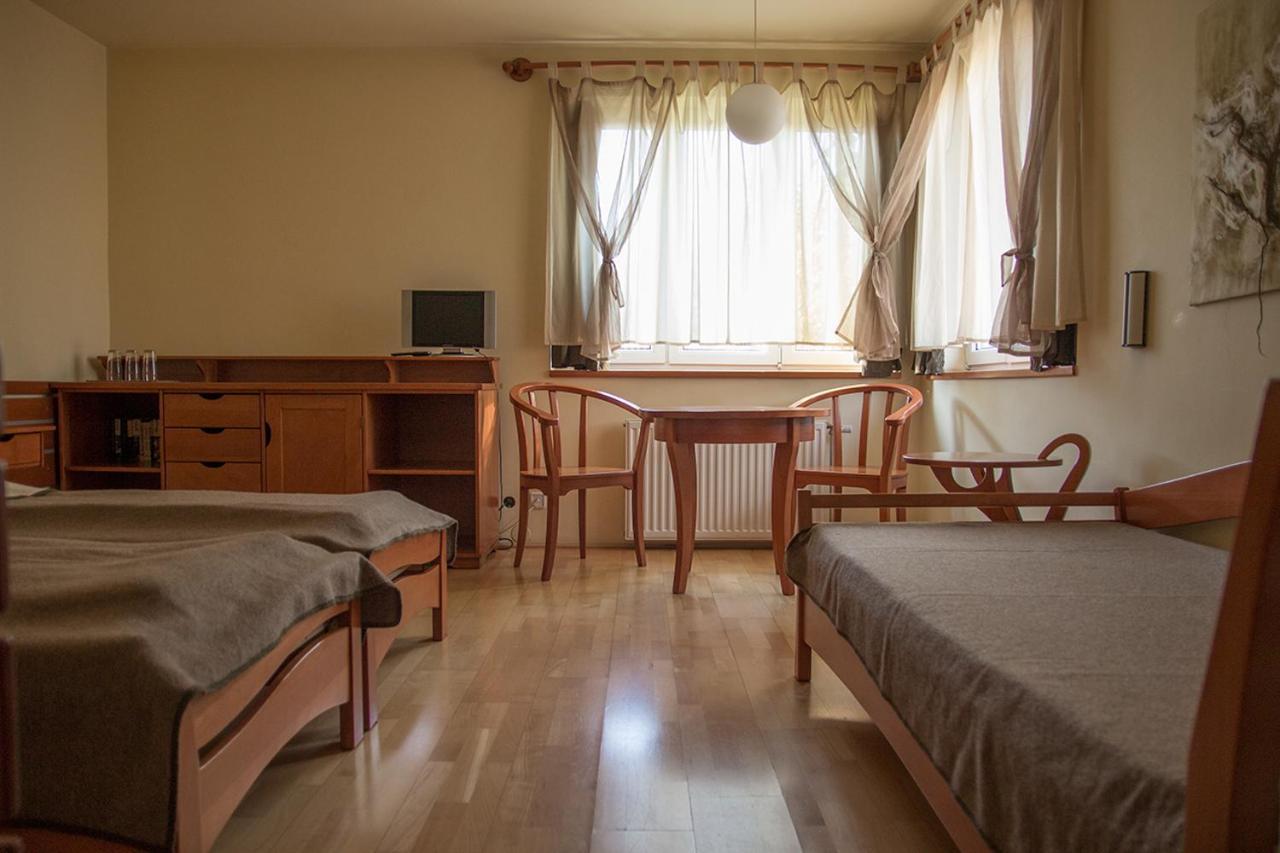 The Zen Hotel - Posticum Oradea Ngoại thất bức ảnh