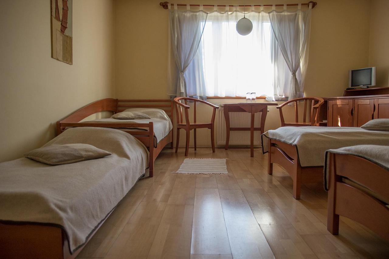 The Zen Hotel - Posticum Oradea Ngoại thất bức ảnh