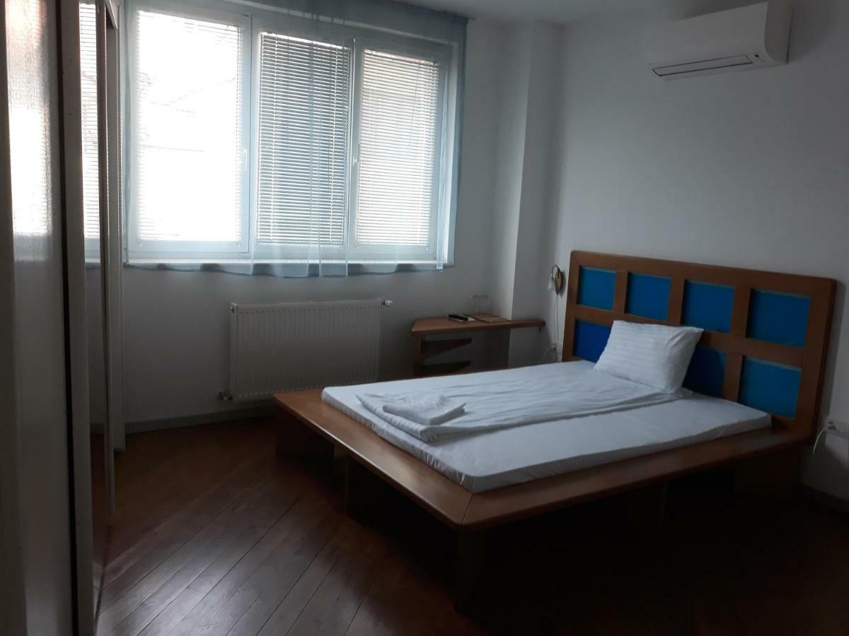 The Zen Hotel - Posticum Oradea Ngoại thất bức ảnh