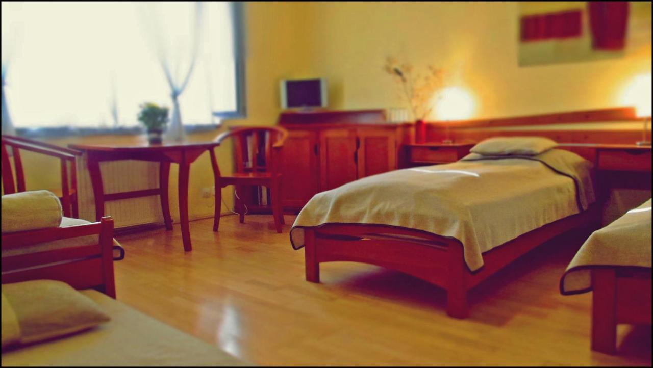 The Zen Hotel - Posticum Oradea Phòng bức ảnh